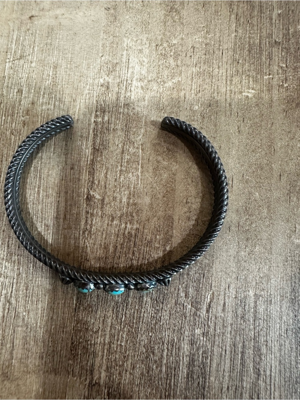 Turquoise cuff - Picture 2 of 3